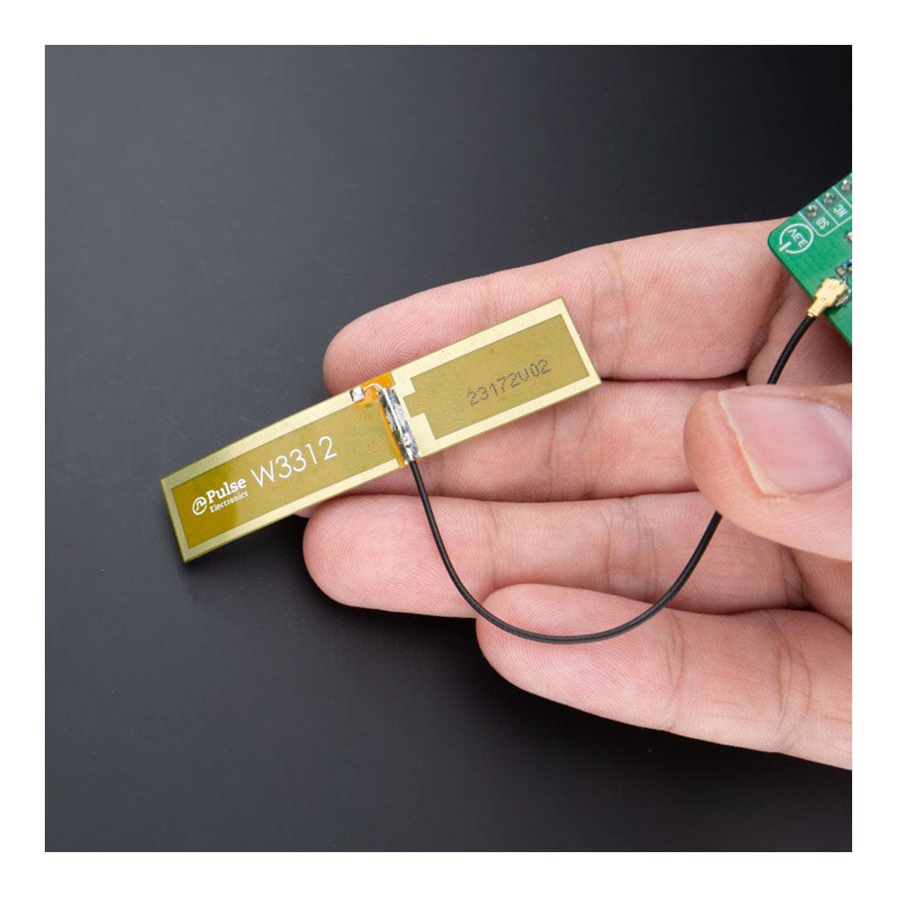 Mikroelektronika d.o.o. MIKROE-5708 ISM 868/915MHz Active PCB Antenna - The Debug Store UK