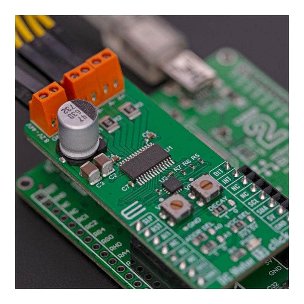 Mikroelektronika d.o.o. MIKROE-5101 DC Motor 13 Click Board™ - The Debug Store UK