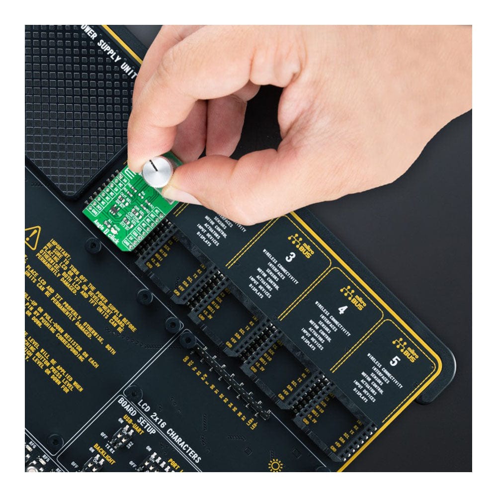 Mikroelektronika d.o.o. MIKROE-5196 Angle 7 Click Board - The Debug Store UK