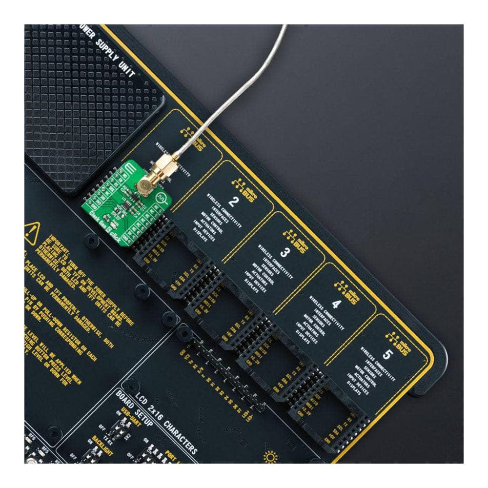 Mikroelektronika d.o.o. MIKROE-4973 Clock Gen 6 Click Board - The Debug Store UK