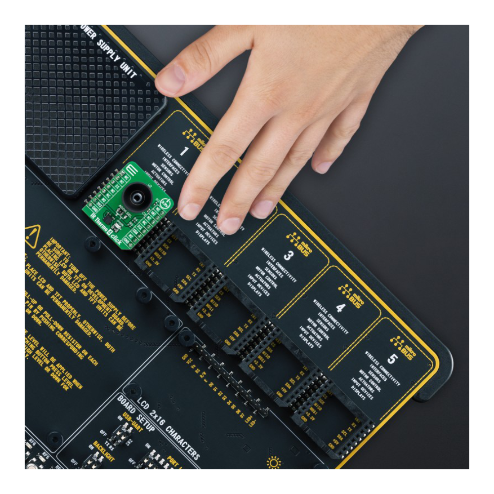 IR Thermo 4 Click Board™ - Contactless Temperature Measurement Module